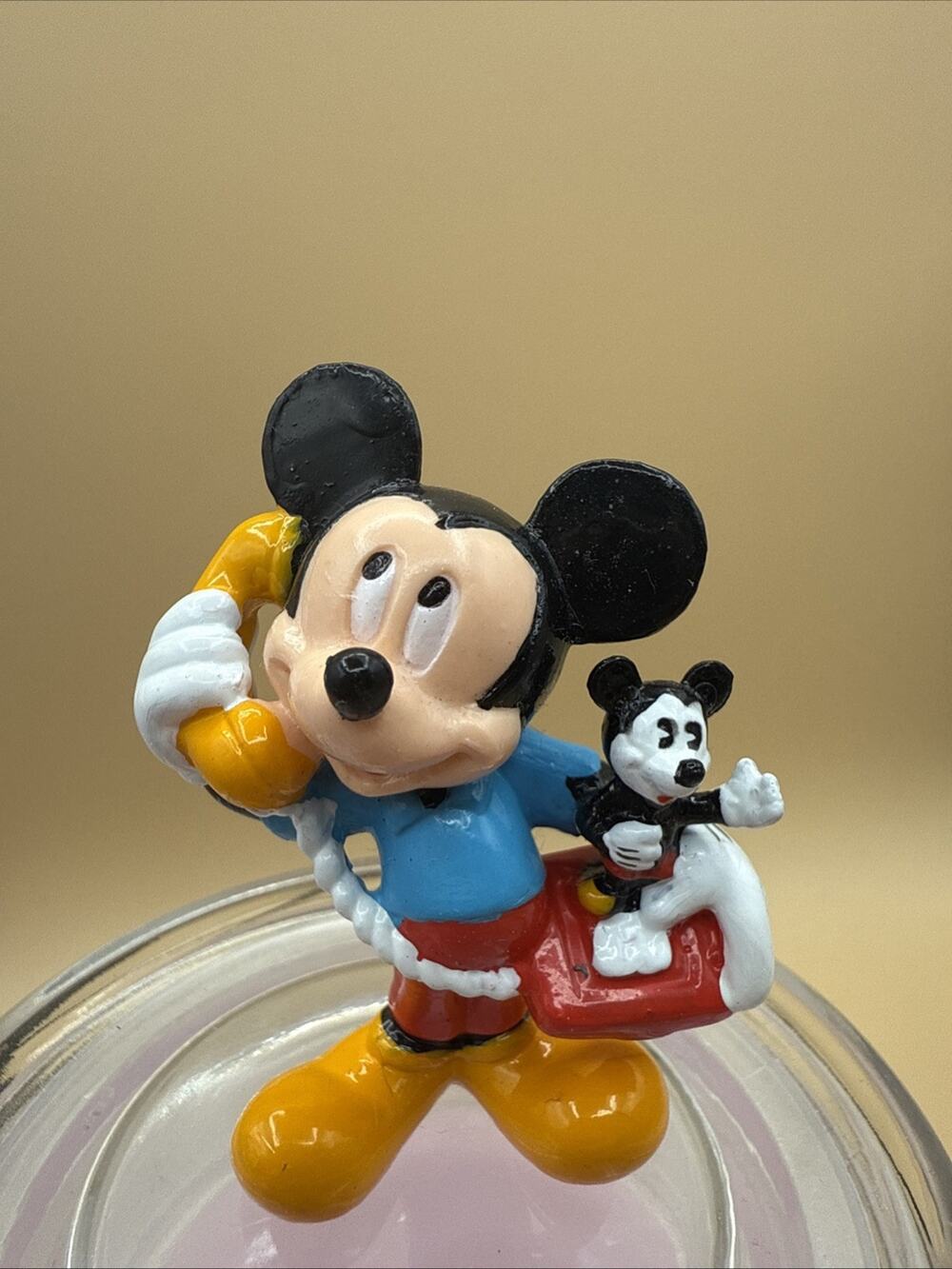 Vintage Disney Mickey Mouse on telephone 2.5" PVC Figure Applause Rare